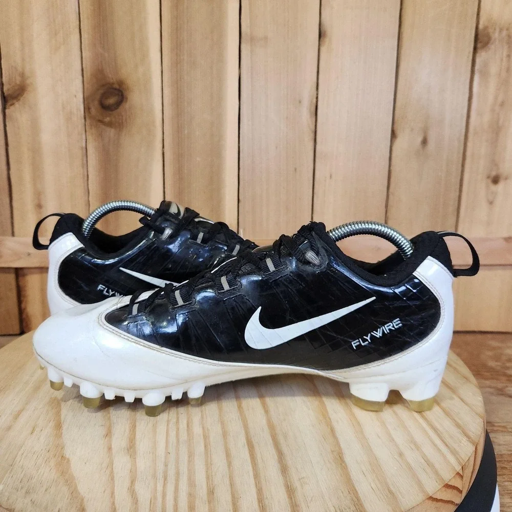 Nike Zoom Vapor Carbon Fly TD Cleats Mens 9 Black White Football Cleats Zoom